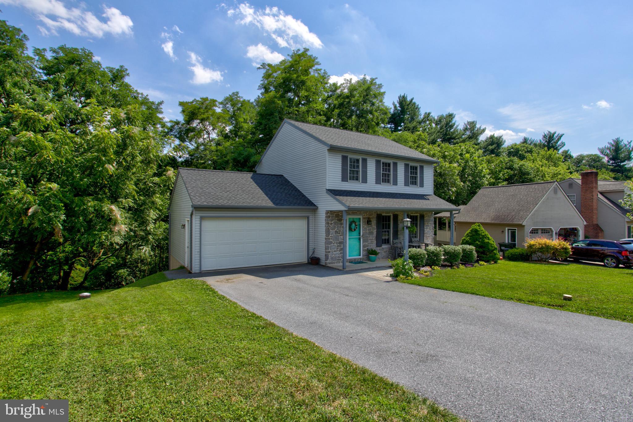 5 Paddock Drive Lititz, PA 17543 - Photo 2 of 42