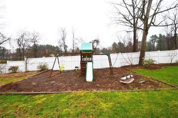8 Riverside Road Billerica, MA 01821 - Photo 29 of 30 a view of a outdoor space