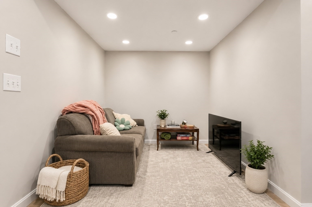 28-30 Cooper Street, Unit 1 Boston, MA 02113 - Photo 7 of 12