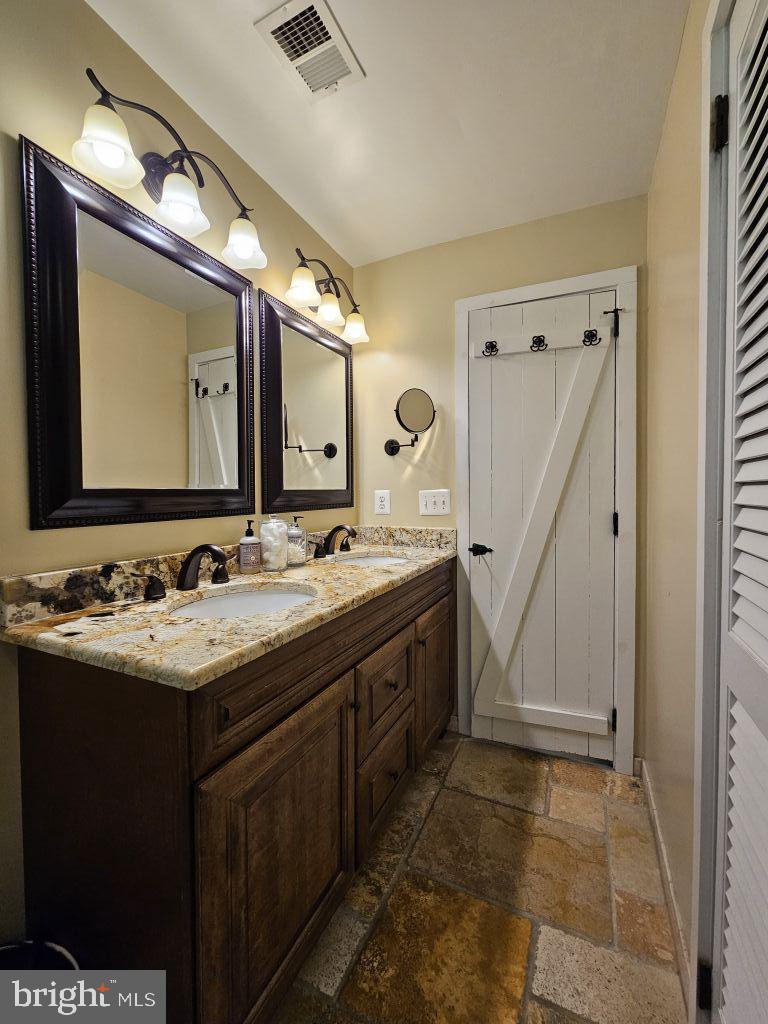 9351 Crest Hill Road Marshall, VA 20115 - Photo 36 of 47 Gallery Image 36