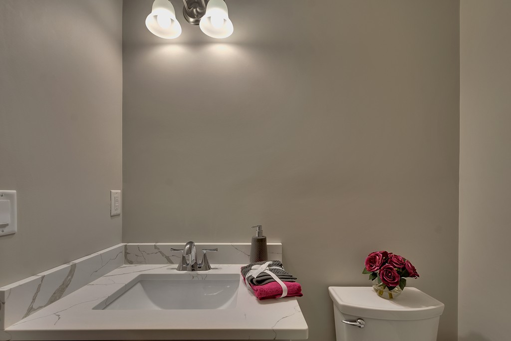 7 Spring Court, Unit A Woburn, MA 01801 - Photo 17 of 30 Gallery Image 17
