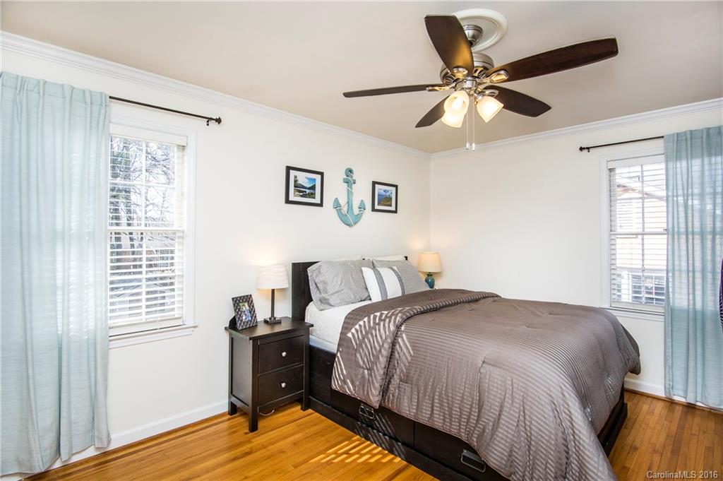 5634 Sharon Road, Unit 6 Charlotte, NC 28210 - Photo 14 of 20 Gallery Image 14