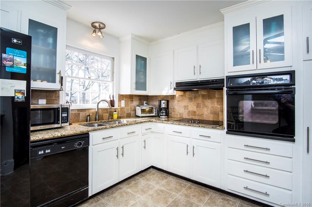 5634 Sharon Road, Unit 6 Charlotte, NC 28210 - Photo 8 of 20 Gallery Image 8