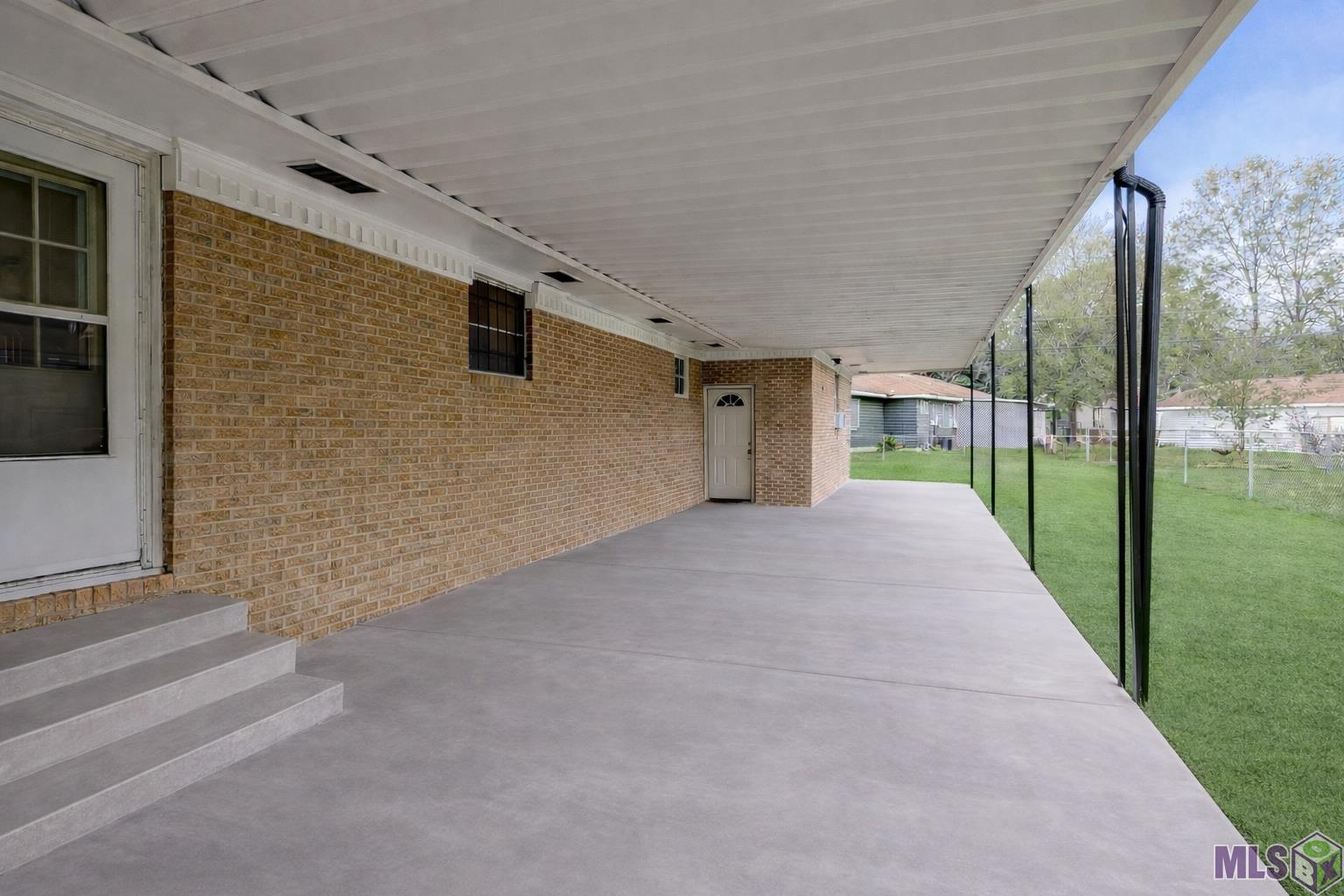 924 Valcour Drive Baton Rouge, LA 70806 - Photo 11 of 13