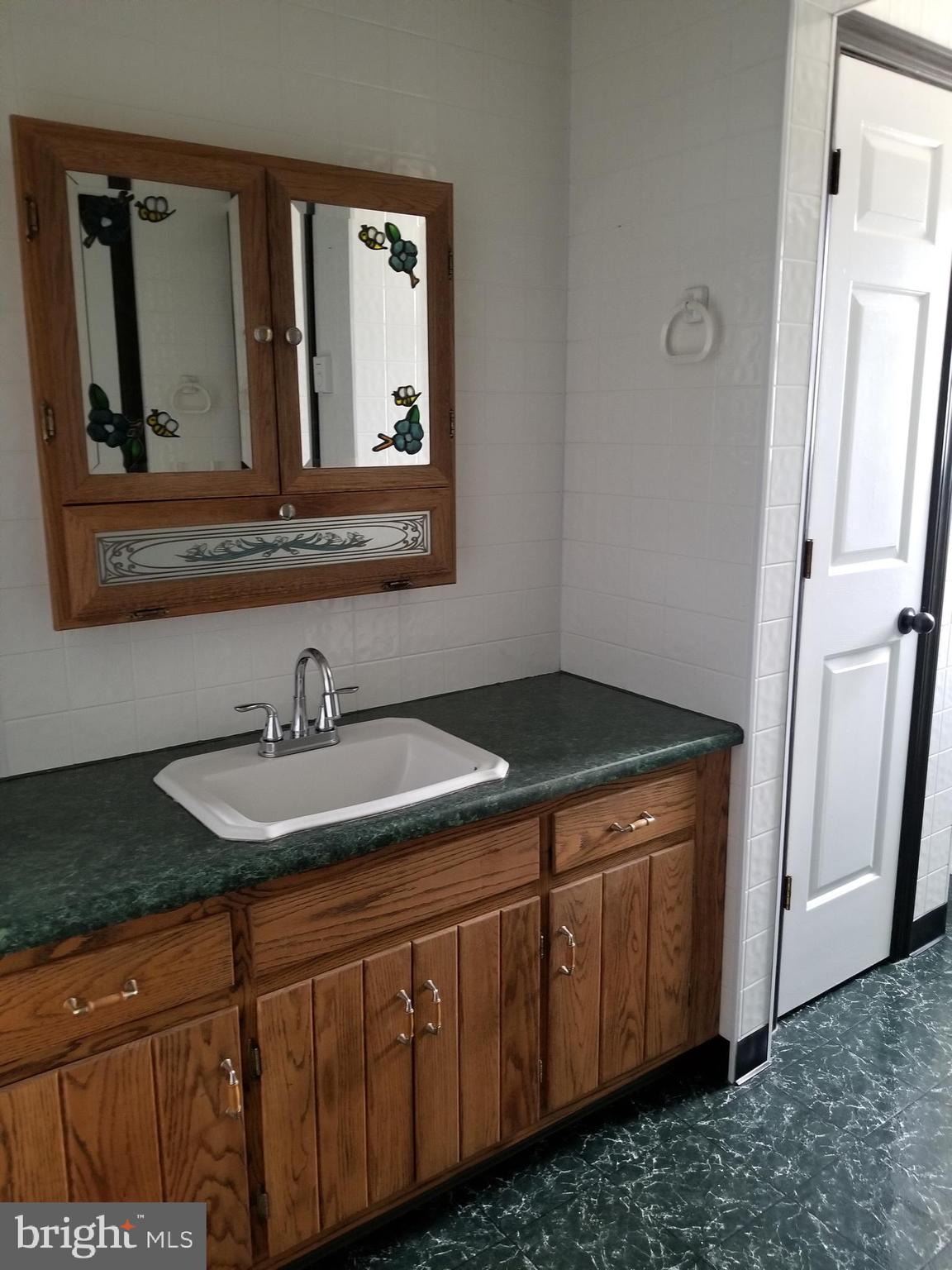2570 Spring Road Carlisle, PA 17013 - Photo 8 of 34 Gallery Image 8