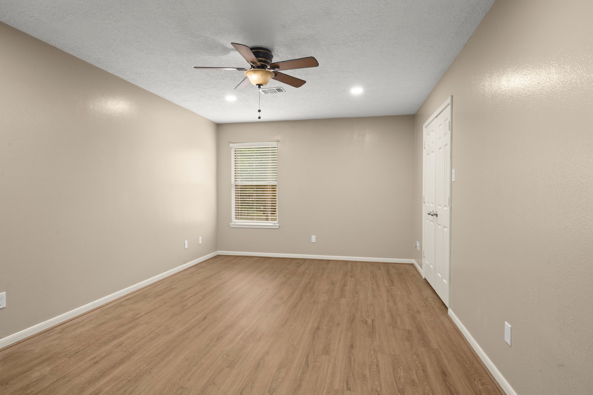 17627 Macrantha Drive Spring, TX 77379 - Photo 31 of 38