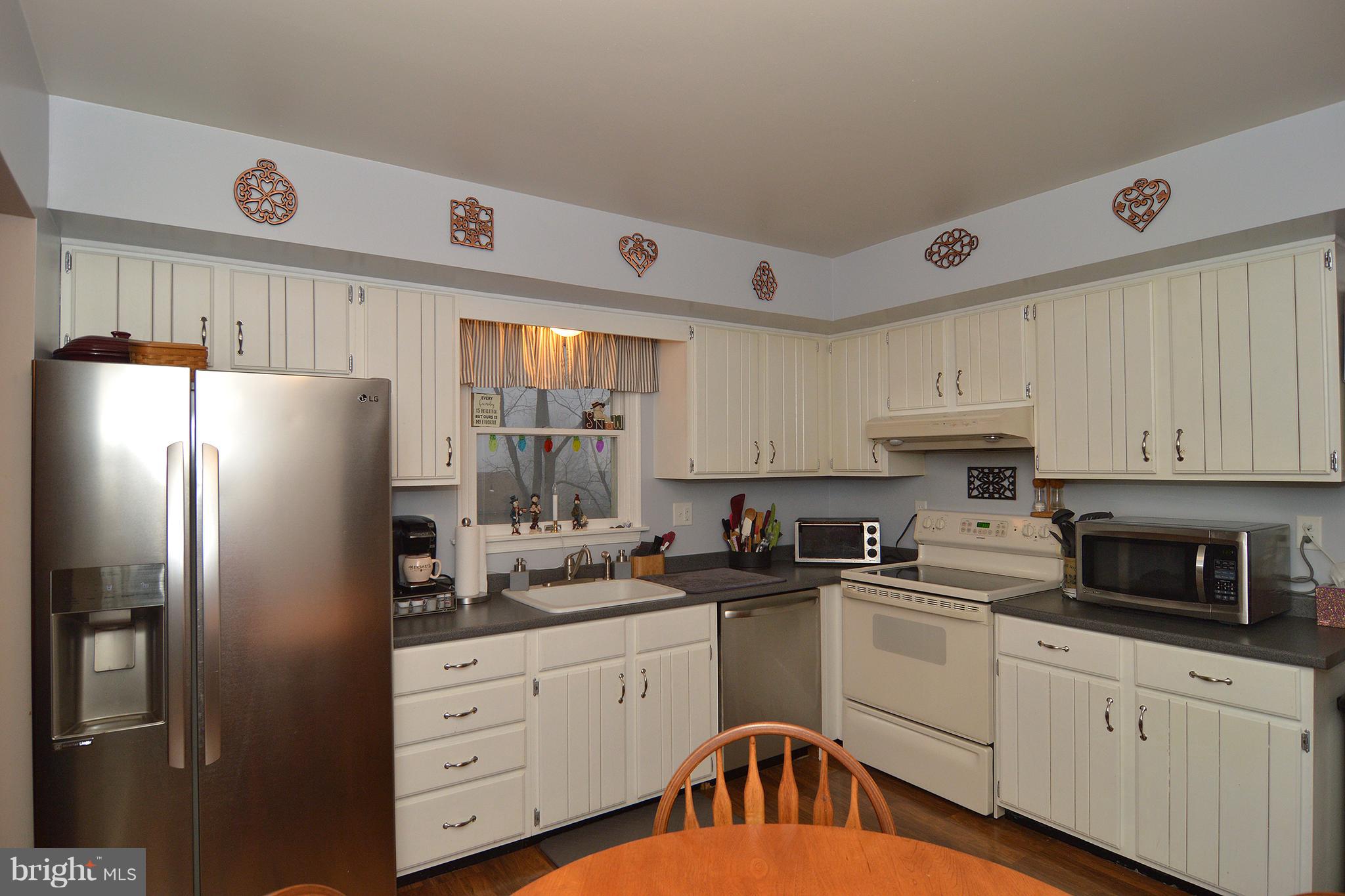 47 Sage Drive Sinking Spring, PA 19608 - Photo 8 of 23