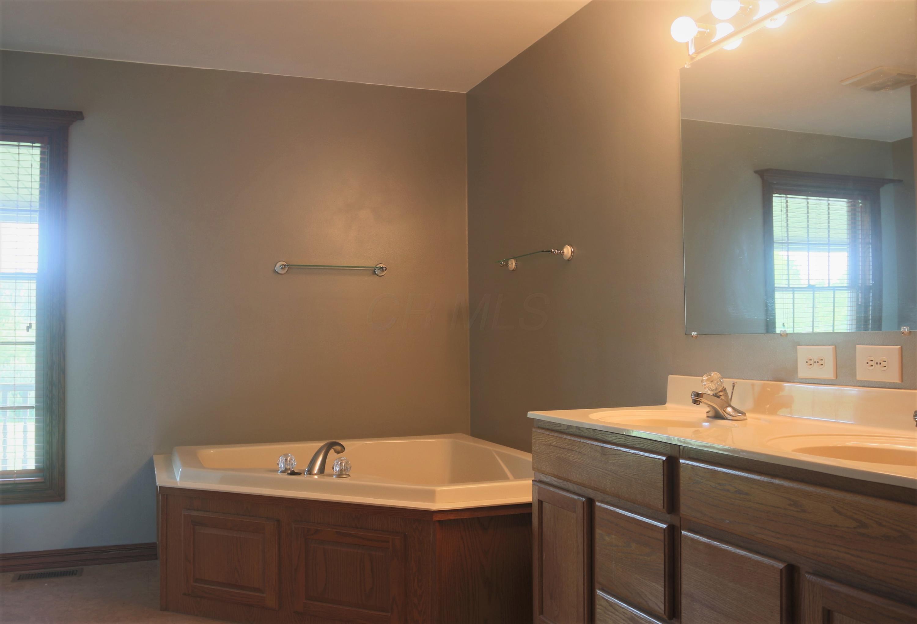 11065 Fairview Road Southeast Newark, OH 43056 - Photo 27 of 45