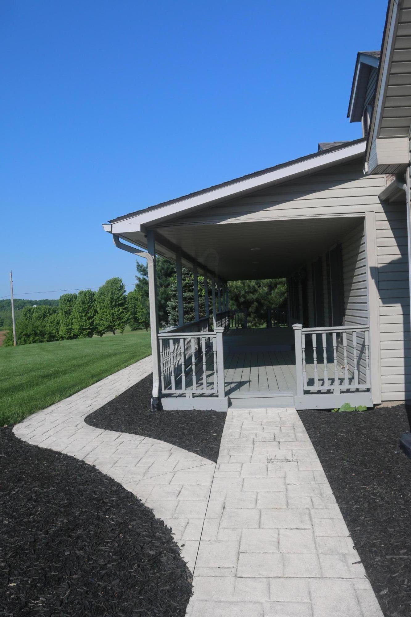 11065 Fairview Road Southeast Newark, OH 43056 - Photo 36 of 45