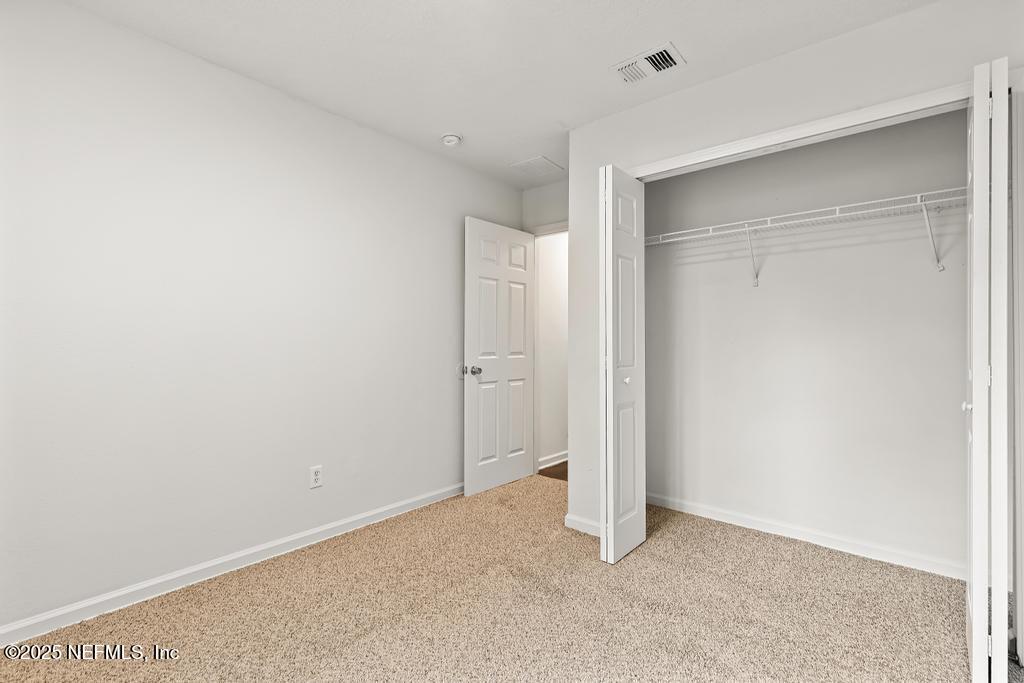 3701 Stuart Street Jacksonville, FL 32209 - Photo 17 of 24 a view of an empty room