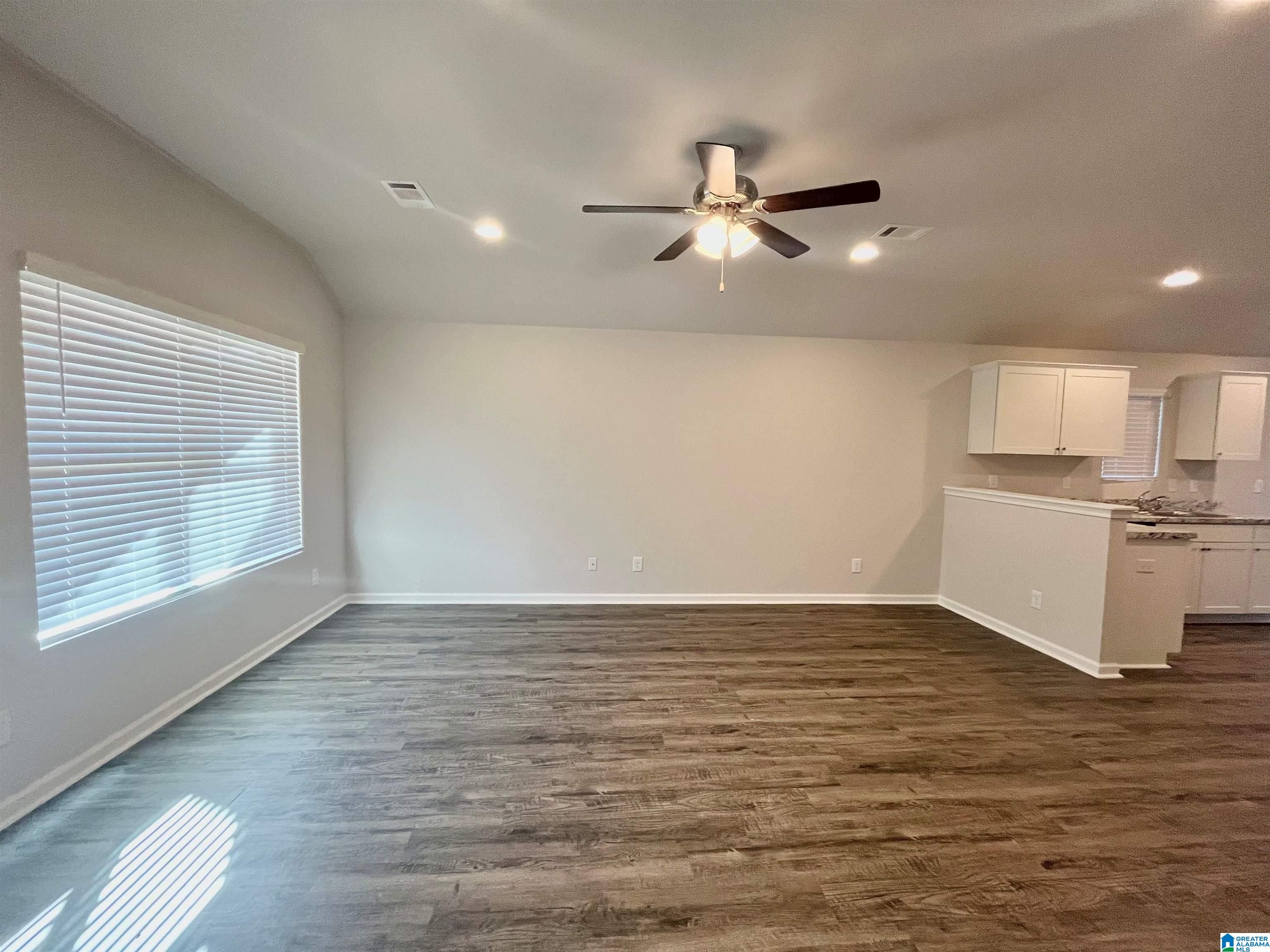 274 Tiffany Lane Ohatchee, AL 36271 - Photo 4 of 9