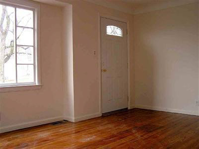 4605 Pengelly Road Flint, MI 48507 - Photo 3 of 6 20135002-2.JPG
