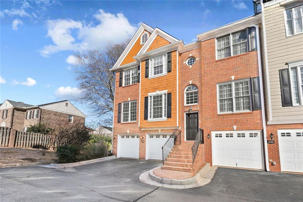 1486 Lavista Proper Circle Decatur, GA 30033 - Photo 4 of 51