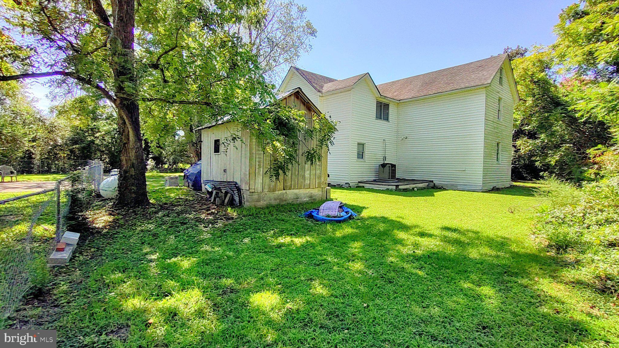 15240 Point Lookout Road St. Inigoes, MD 20684 - Photo 10 of 24 Shed in back