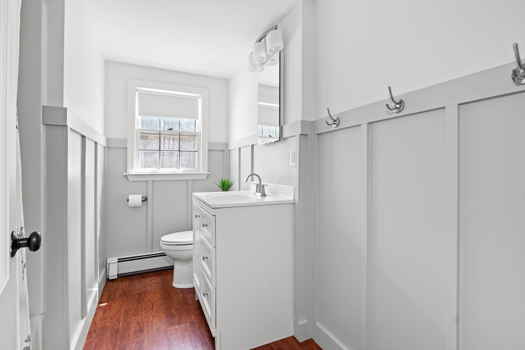 15 Rowley Road Topsfield, MA 01983 - Photo 18 of 42