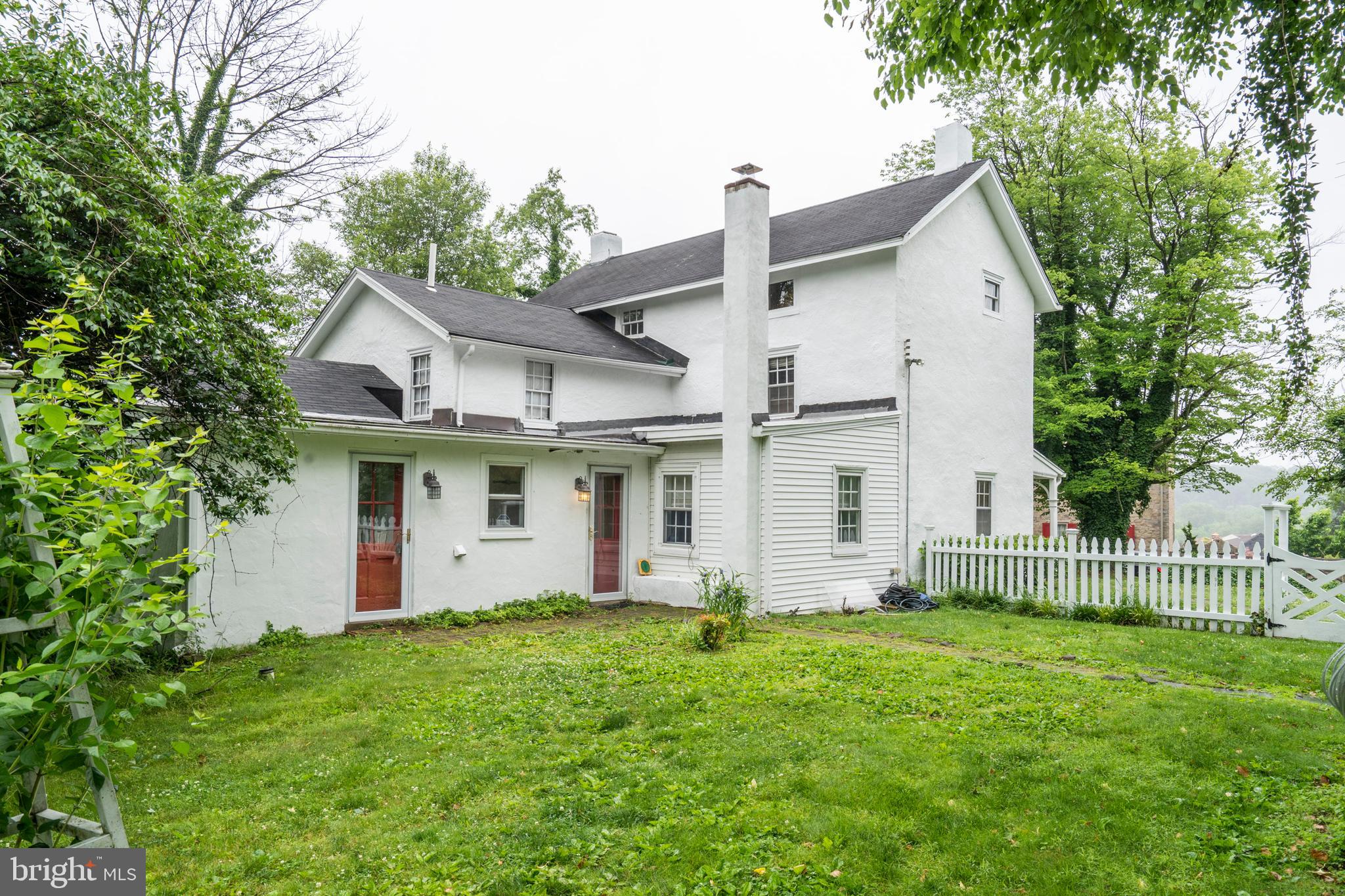 1390 Pinetown Road Fort Washington, PA 19034 - Photo 25 of 32 Exterior