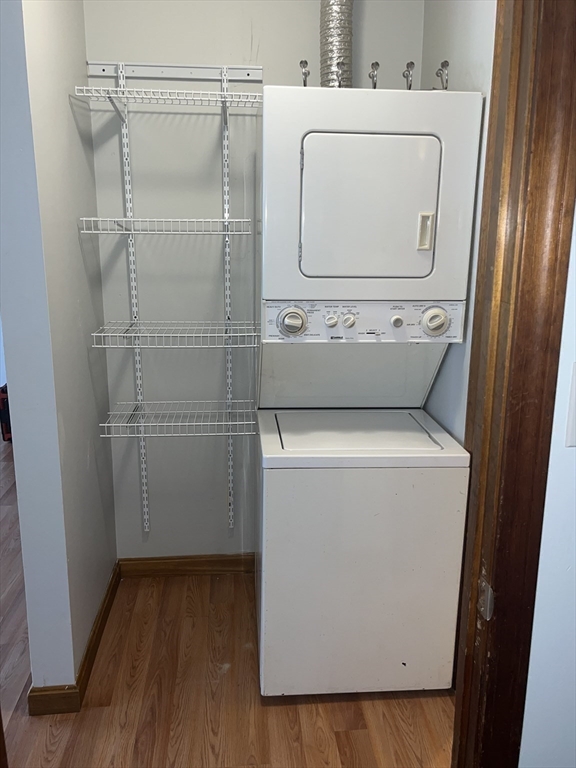35 School Street, Unit 7 Dracut, MA 01826 - Photo 13 of 22 a utility room with dryer and washer