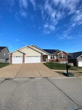 $420,000 | 5035 Annette Drive, Imperial, MO 63052