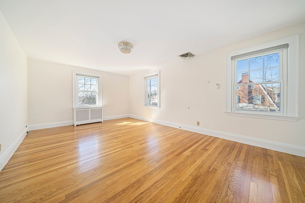 93 Lincoln Road Medford, MA 02155 - Photo 20 of 32