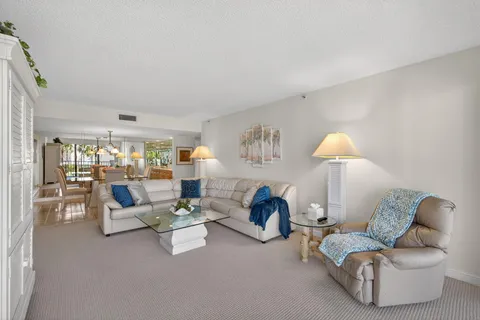 $650,000 | 1300 Jimmy Buffett Mem Highway, Unit 119, Jupiter, FL 33477