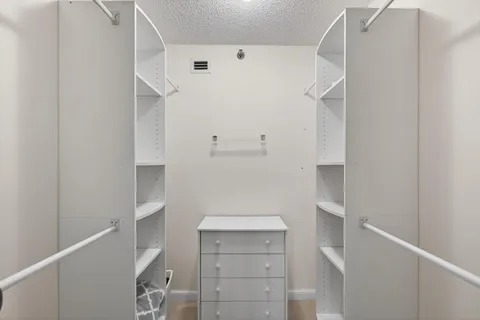 $650,000 | 1300 Jimmy Buffett Mem Highway, Unit 119, Jupiter, FL 33477