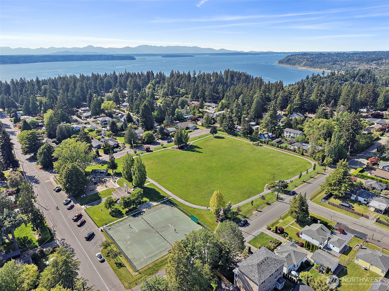 1410 Southwest 149th Street Burien, WA 98166 - Photo 34 of 35