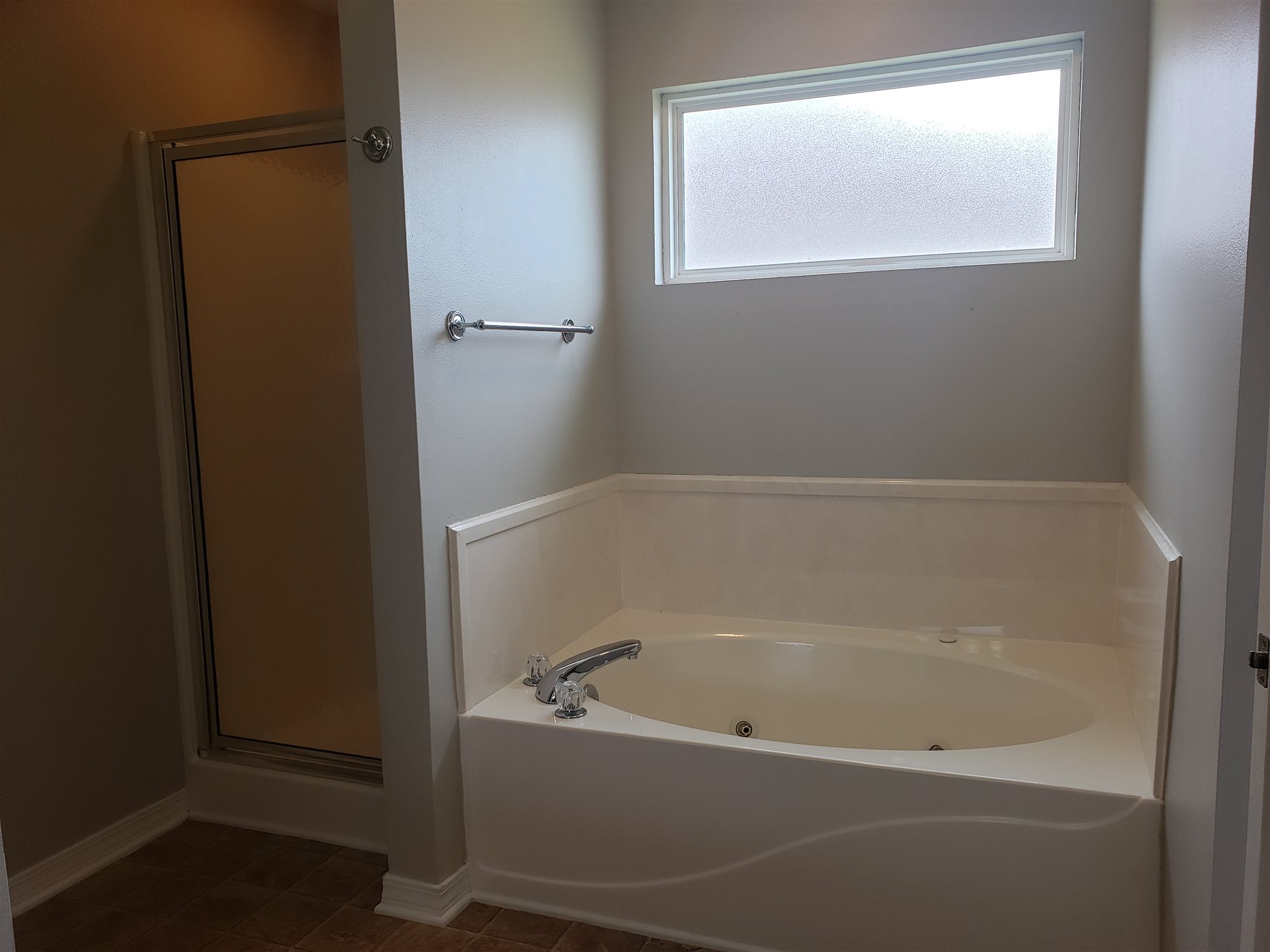 16730 Sugar Loop Foley, AL 36535 - Photo 17 of 25 Jetted Tub