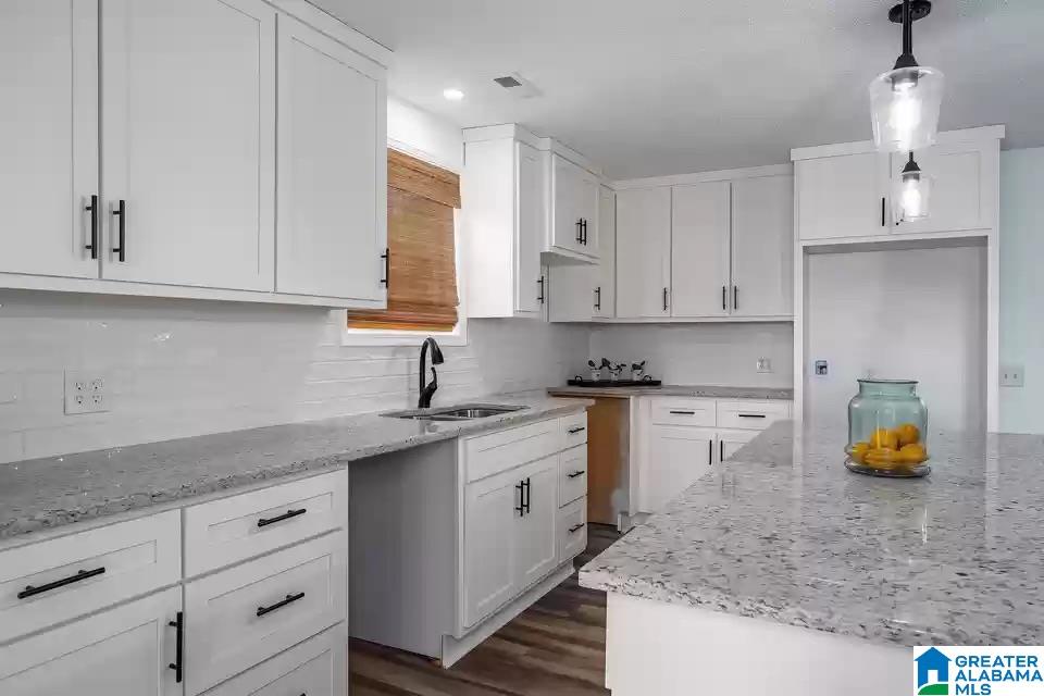 5055 Cox Cove Road Hayden, AL 35079 - Photo 6 of 8