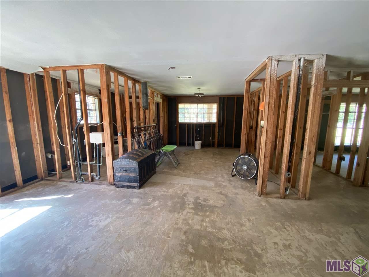 24344 Joe May Road Denham Springs, LA 70726 - Photo 2 of 6 Gallery Image 2