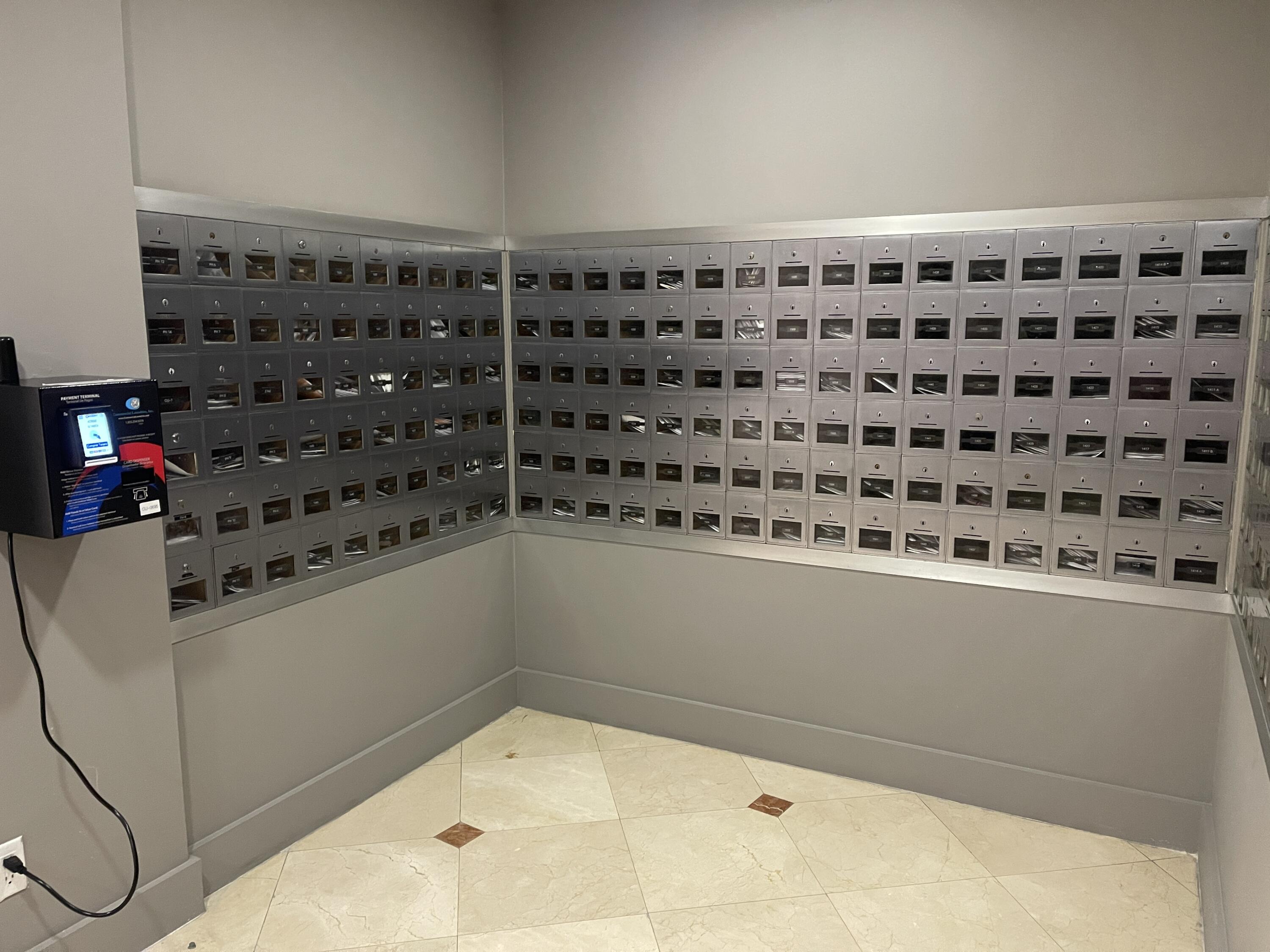 100 Lincoln Road, Unit 1105 Miami Beach, FL 33139 - Photo 5 of 30 a close view of a bathtub in a bathroom