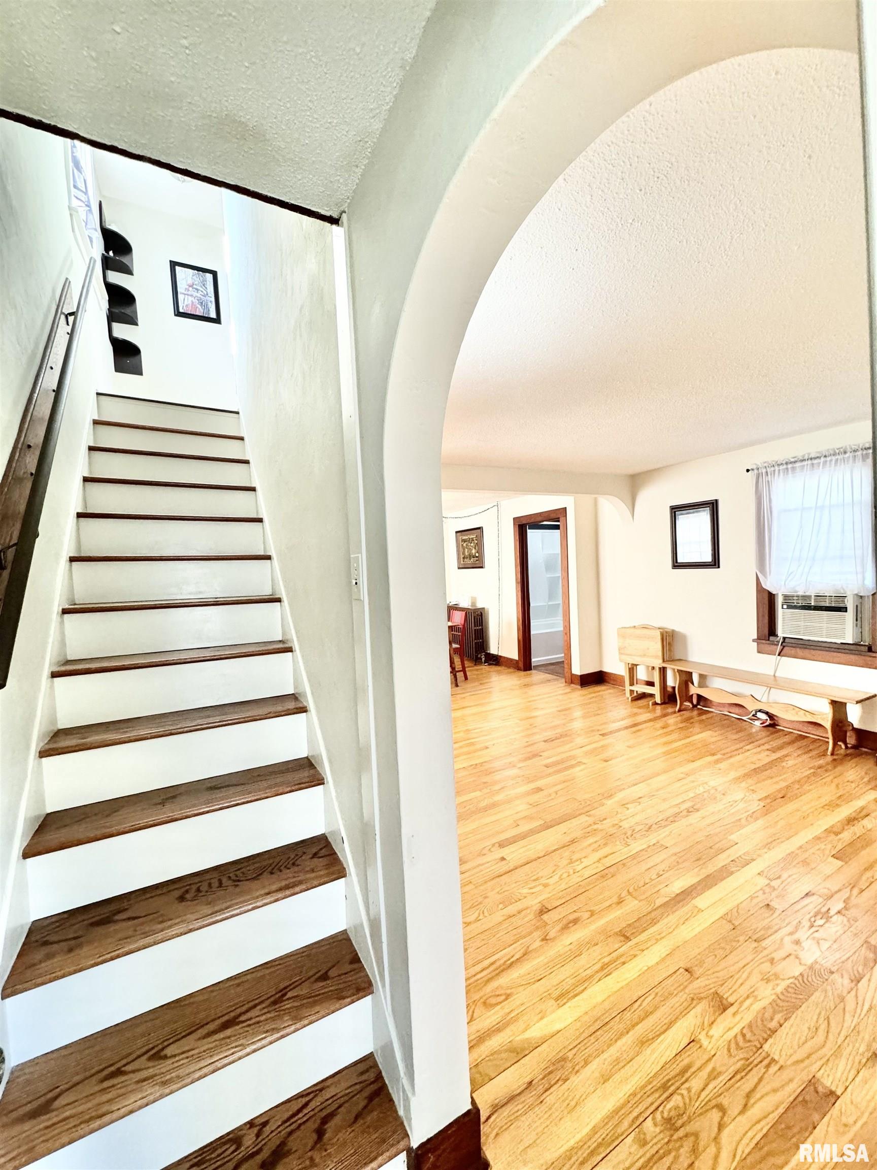 102 South 5th Street Clinton, IA 52732 - Photo 13 of 21 Gallery Image 13