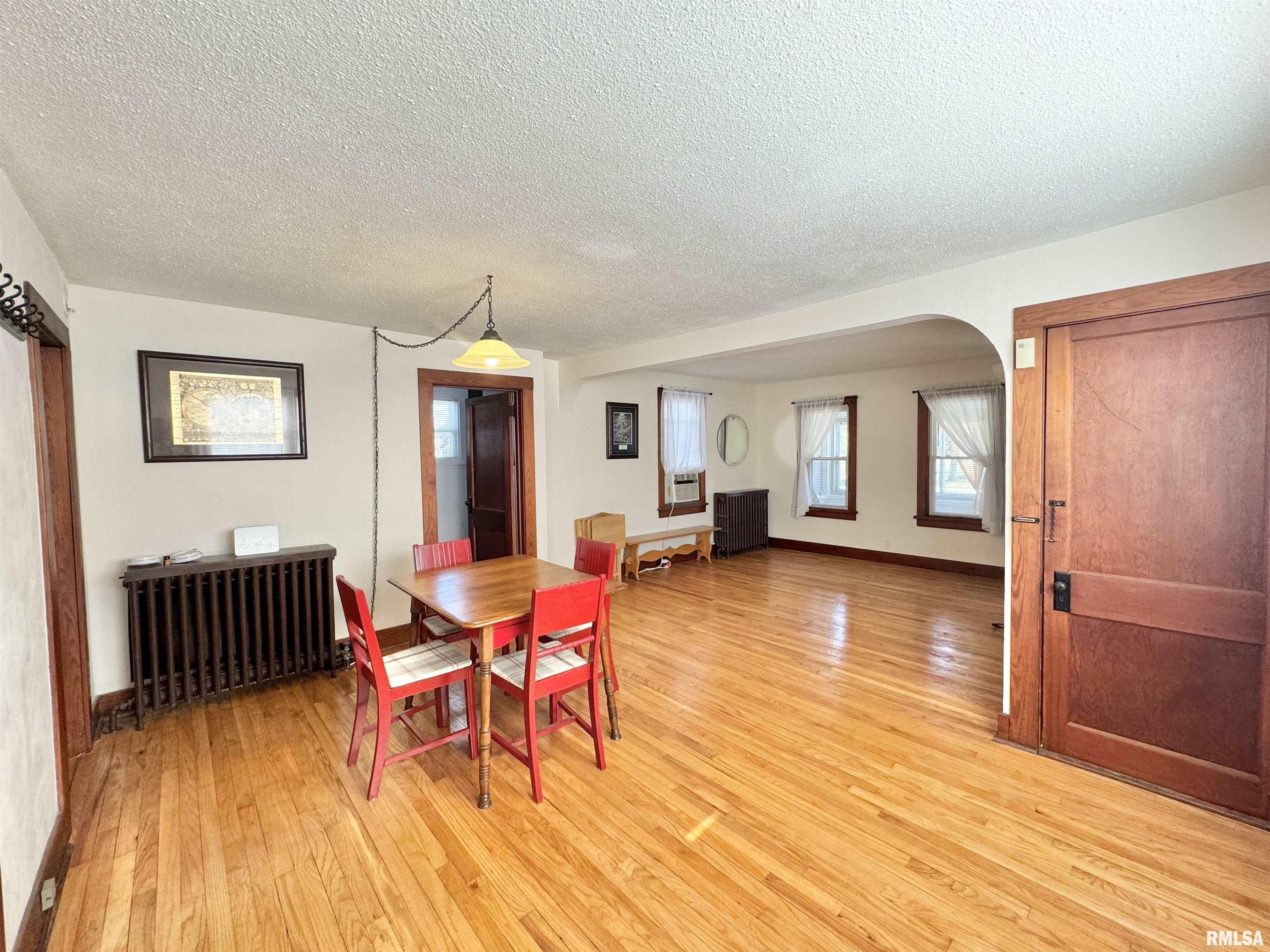 102 South 5th Street Clinton, IA 52732 - Photo 9 of 21 Gallery Image 9