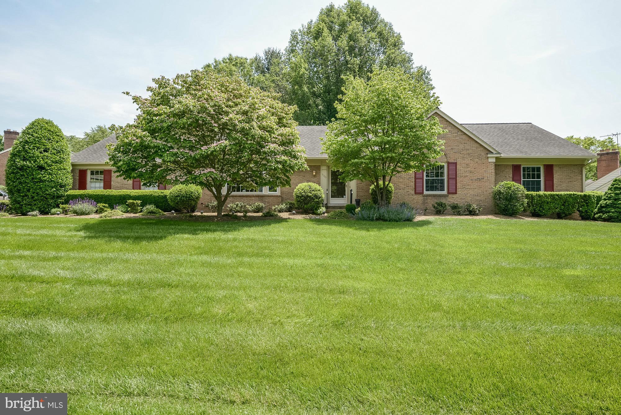 9709 Spring Ridge Lane Vienna, VA 22182 - Photo 1 of 30 Exterior (Front)