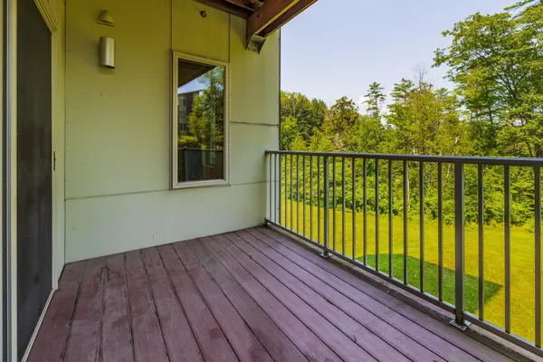 $520,000 | 11 Gile Drive, Unit 1B, Hanover, NH 03755