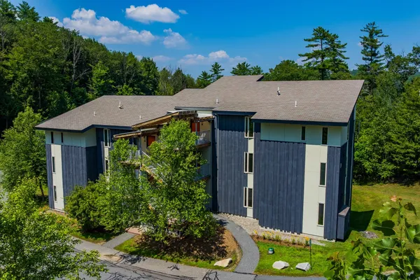 $520,000 | 11 Gile Drive, Unit 1B, Hanover, NH 03755