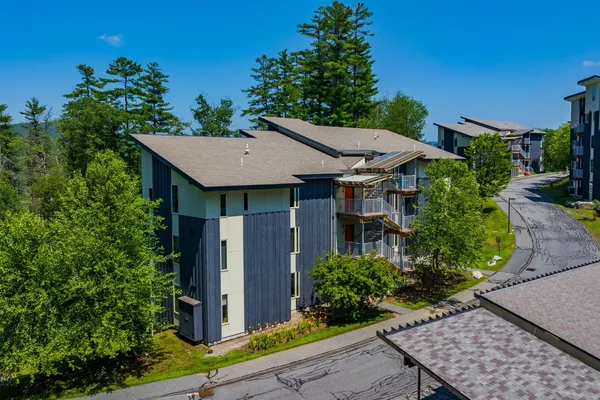$520,000 | 11 Gile Drive, Unit 1B, Hanover, NH 03755