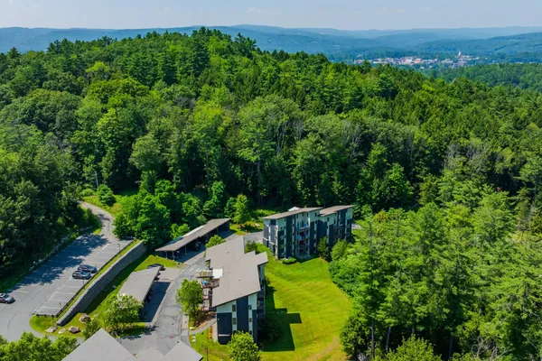 $520,000 | 11 Gile Drive, Unit 1B, Hanover, NH 03755