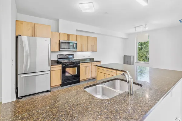 $520,000 | 11 Gile Drive, Unit 1B, Hanover, NH 03755