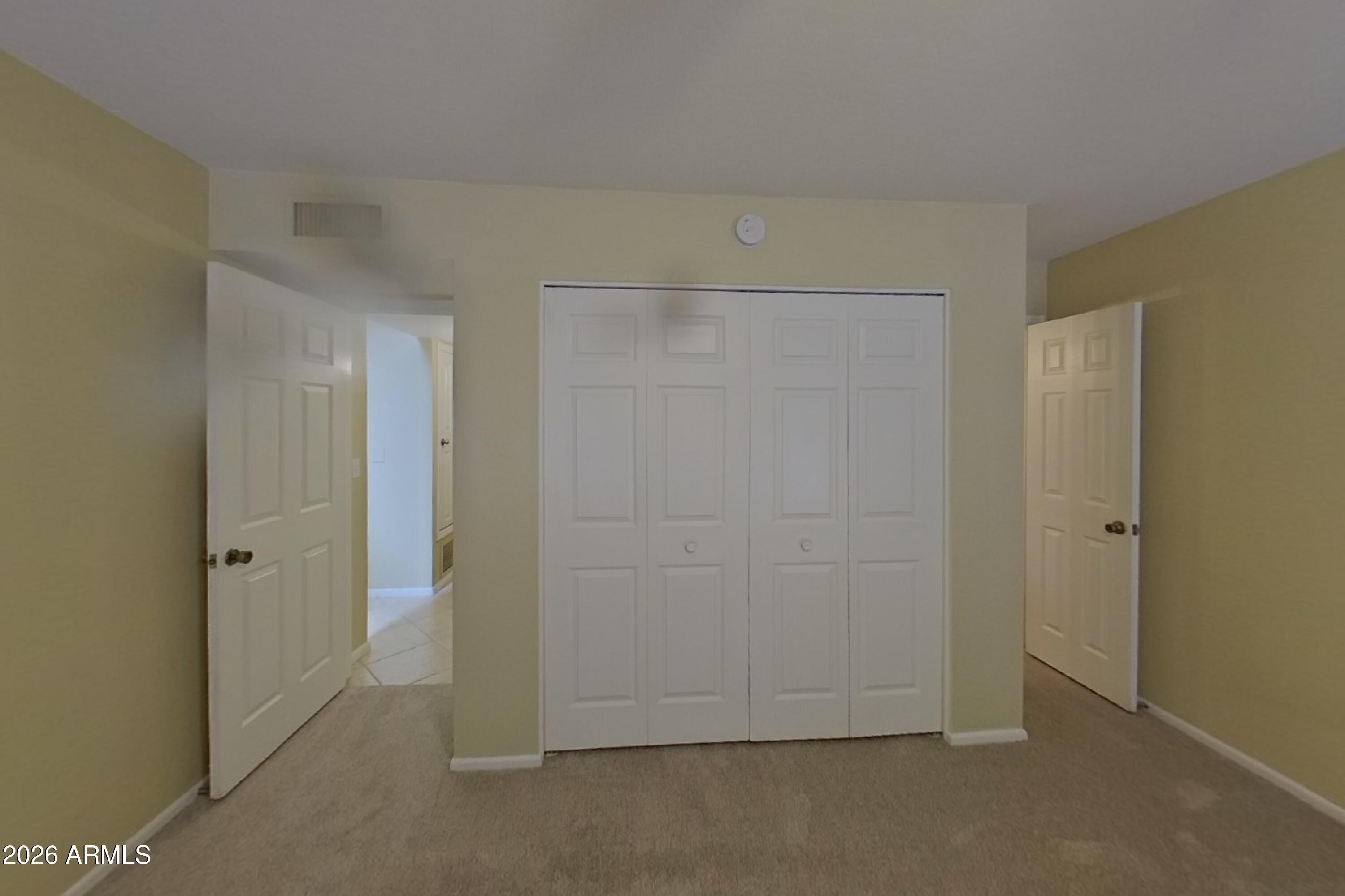 2403 South Evergreen Road Tempe, AZ 85282 - Photo 8 of 16