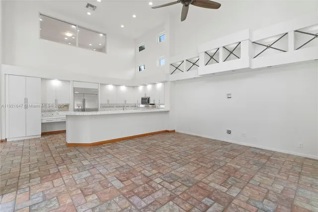 $1,435,000 | 15601 Southwest 14th Street, Pembroke Pines, FL 33027