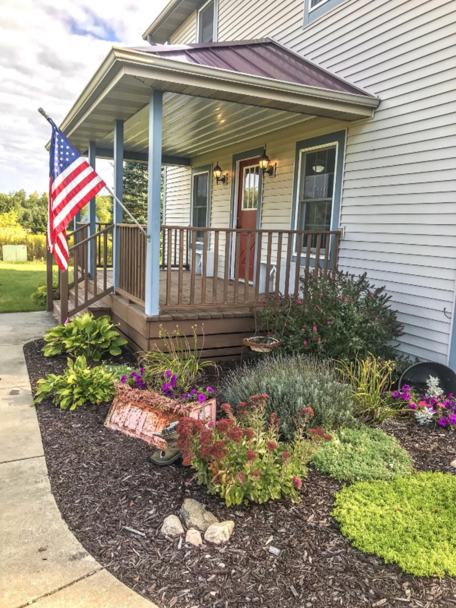 1124 Old Barn Road Freeport, MI 49325 - Photo 2 of 31 front porch