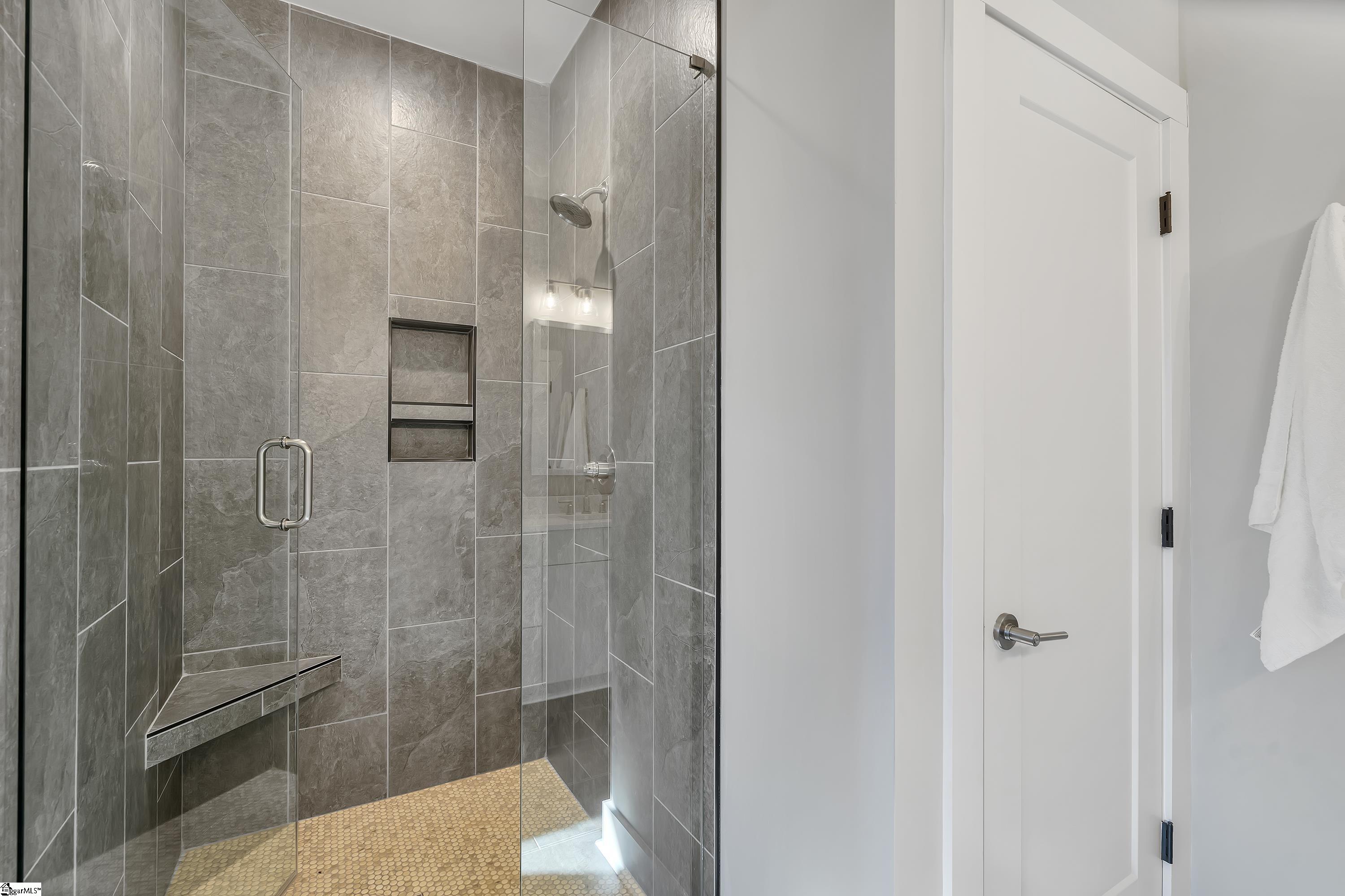 28 Pleasant Ridge Avenue Greenville, SC 29605 - Photo 18 of 32 Gallery Image 18