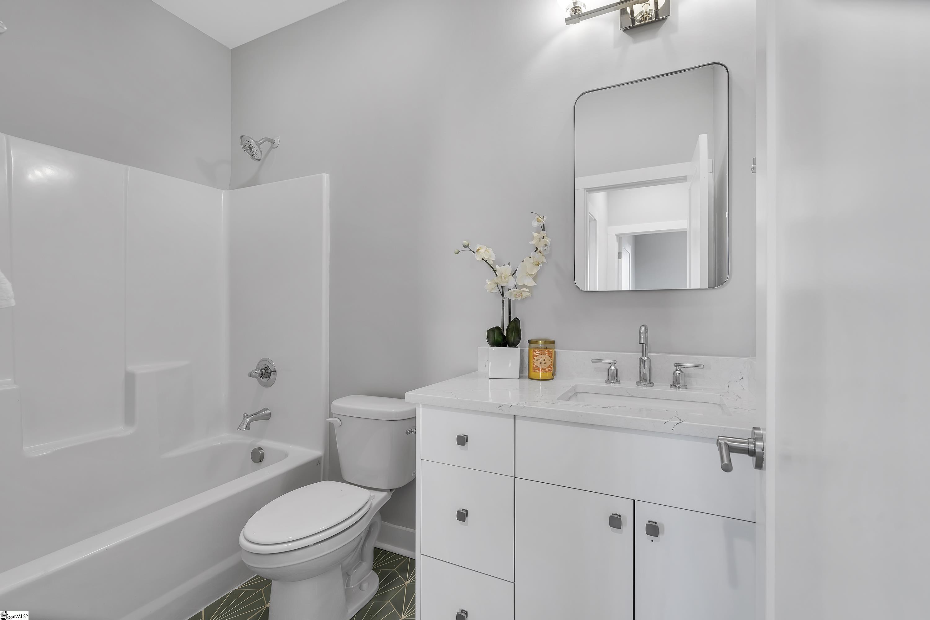28 Pleasant Ridge Avenue Greenville, SC 29605 - Photo 24 of 32 Gallery Image 24