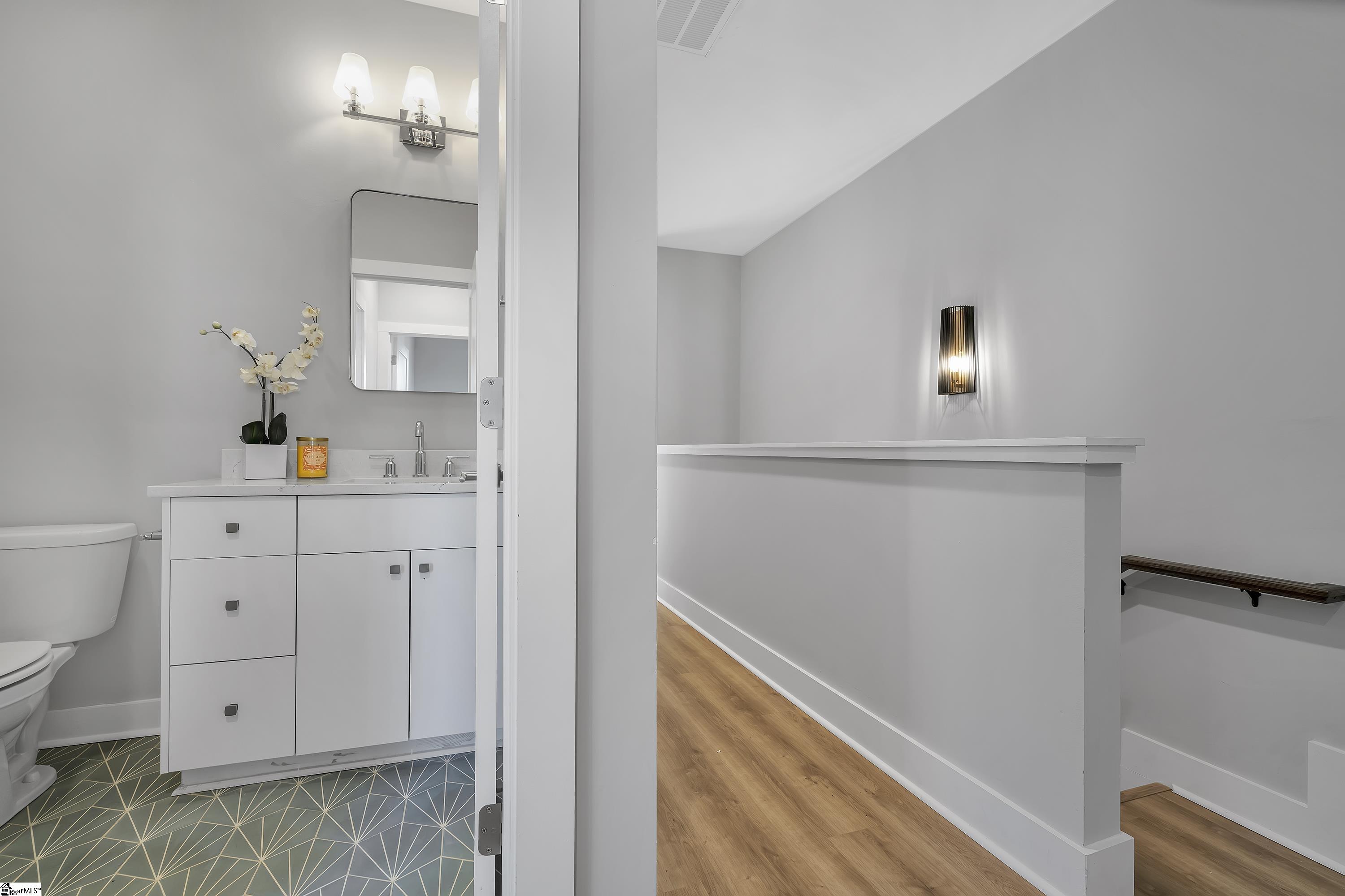 28 Pleasant Ridge Avenue Greenville, SC 29605 - Photo 25 of 32 Gallery Image 25
