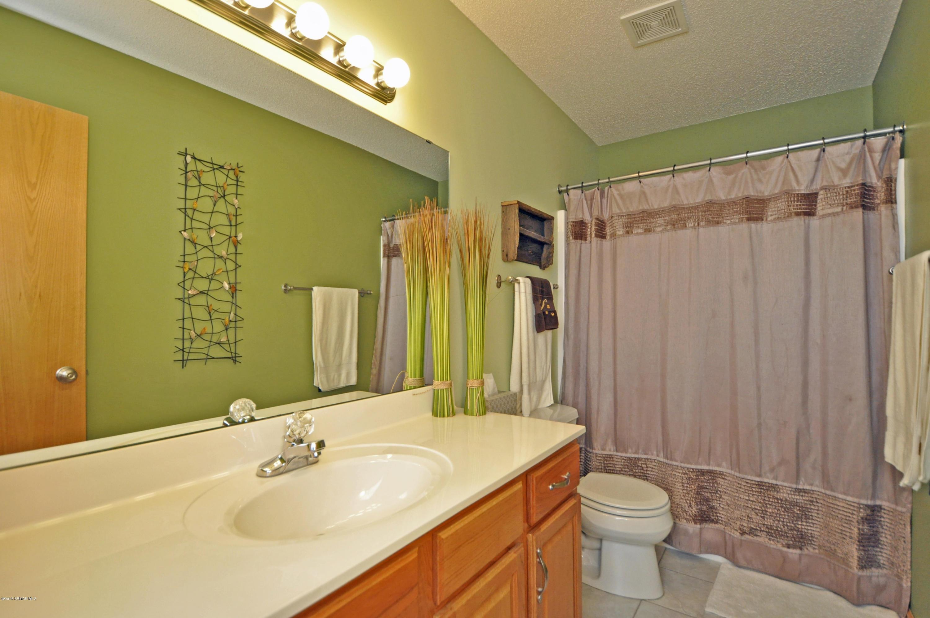 2781 Monroe Drive Northwest Rochester, MN 55901 - Photo 16 of 35