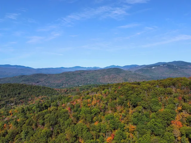 $975,000 | 137 Reservoir Road, Unit D28, Campton, NH 03223