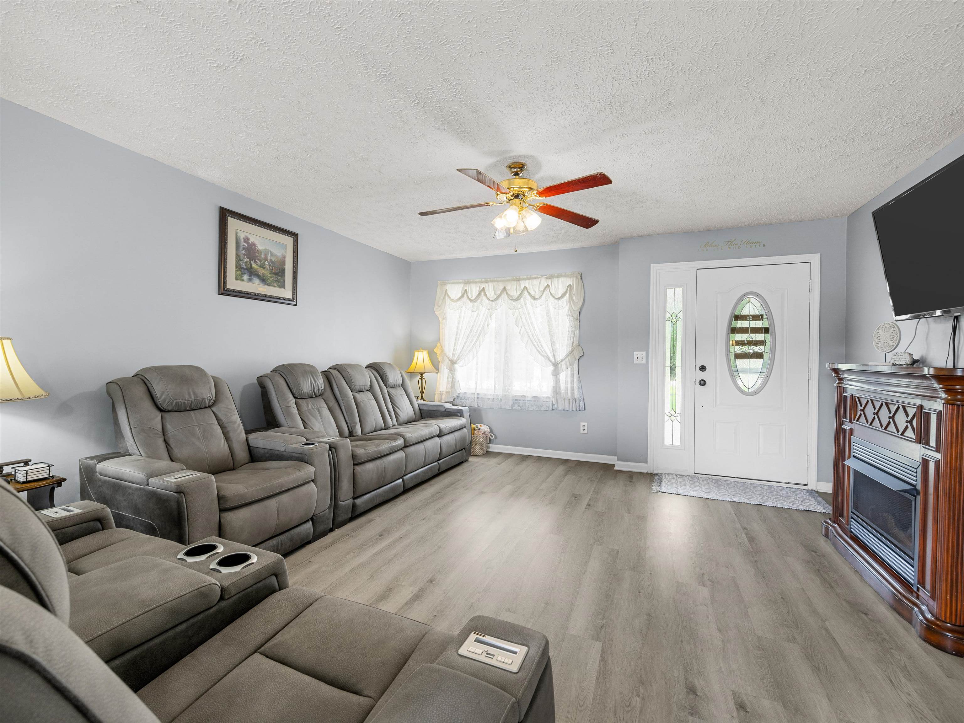 2839 Mt Lebanon Road Campobello, SC 29322 - Photo 7 of 47
