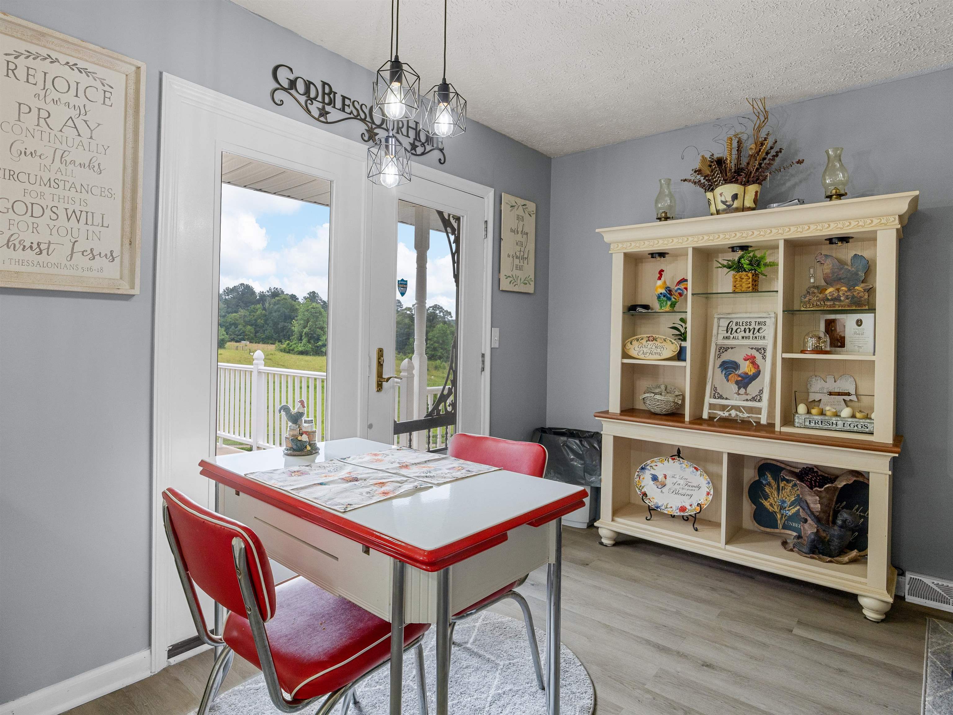 2839 Mt Lebanon Road Campobello, SC 29322 - Photo 10 of 47
