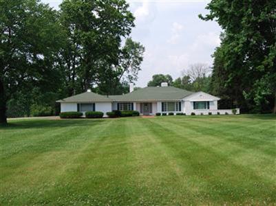 3120 East Galbraith Road Amberley, OH 45236 - Photo 1 of 1
