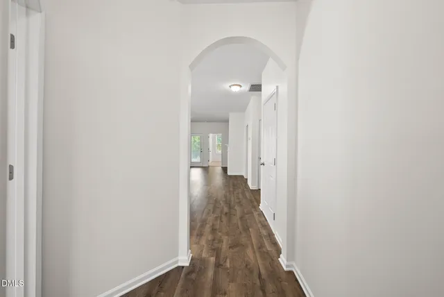 a picture of a bench in the floor